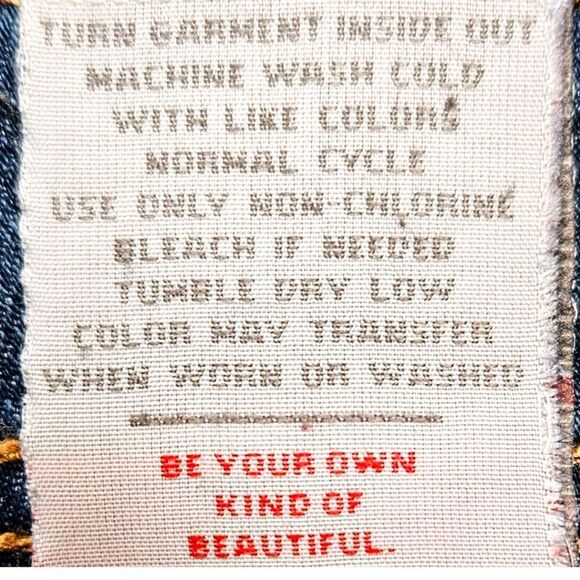 TORRIDβMid- Rise Super Skinny Plus Size Jeans SIZE 24R - Picture 12 of 16